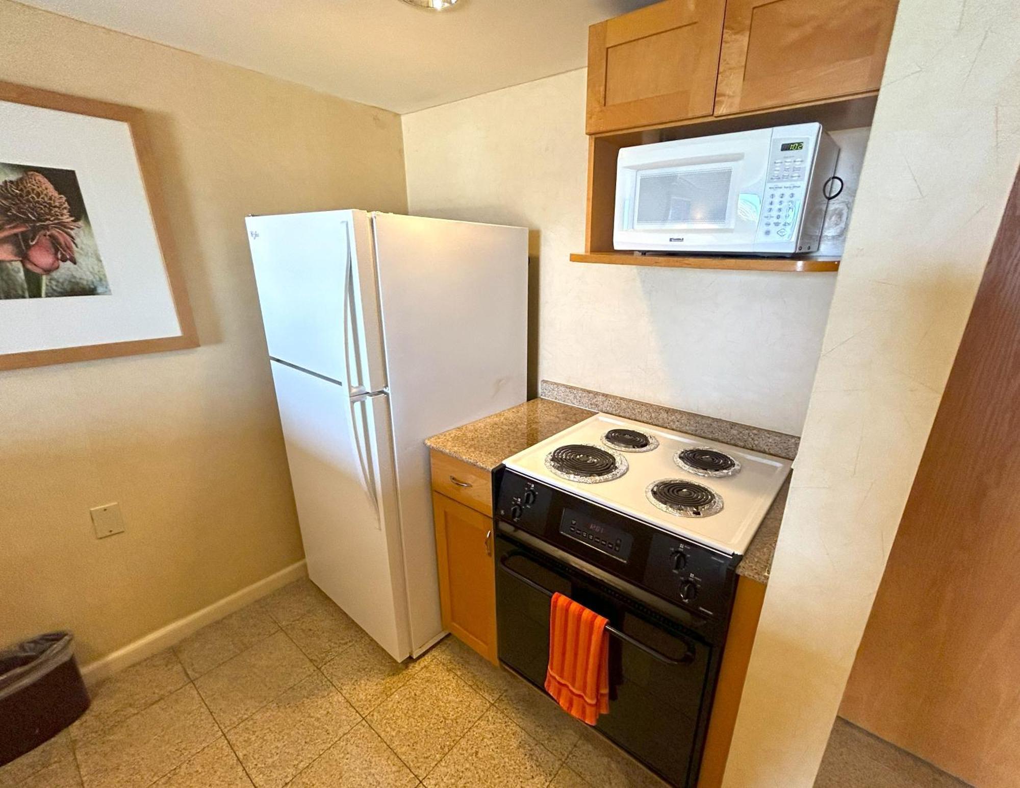 Ilikai 302 - Spacious With Stunning Ocean & Harbor Views Hébergement de vacances Honolulu